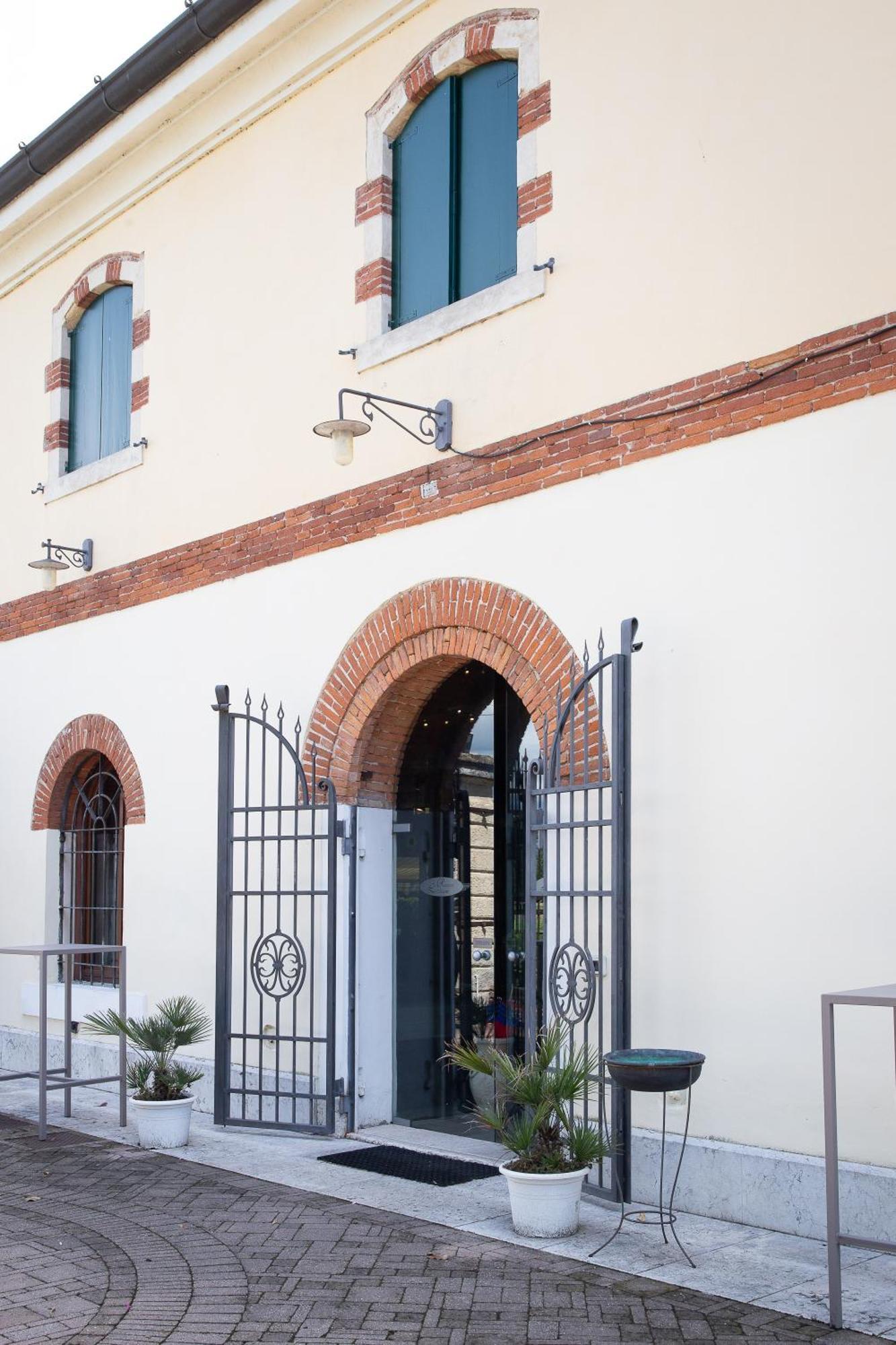 Tenuta Molino Dei Sassi Zevio Exterior foto